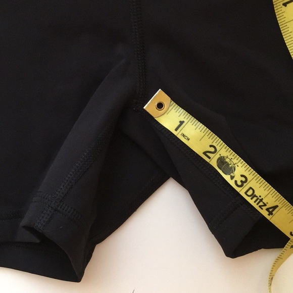 Lululemon Cycling Shorts - Picture 7 of 7